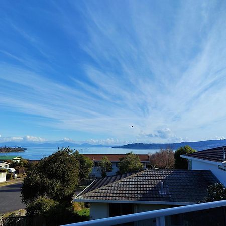 Delight In Birch-Lake View Holiday Home Taupo Exterior foto